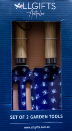 Load image into Gallery viewer, GARDEN TOOL SET - NAVY SKETCH BEES
