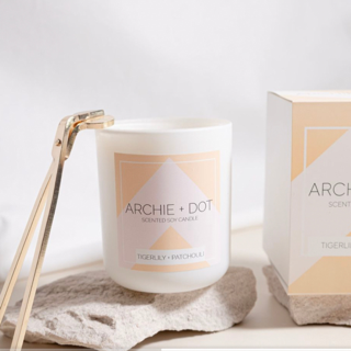 ARCHIE + DOT TIGER LILY + PATCHOULI SOY CANDLE