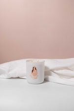 Load image into Gallery viewer, ARCHIE + DOT PREGNANCY CANDLE 290 - BRUNETTE
